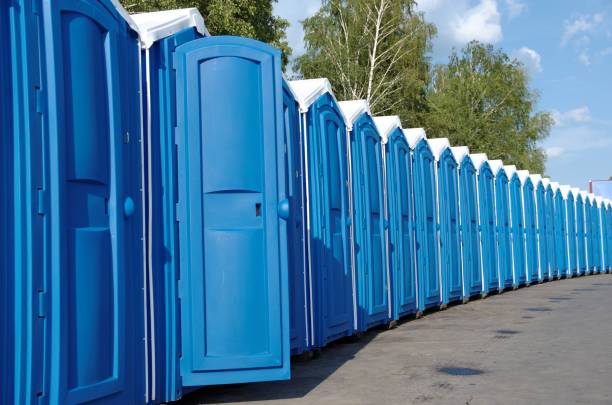 Portable Toilet Options We Offer in Noroton Heights, CT